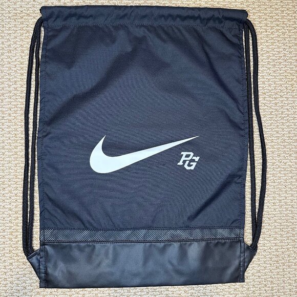 NWOT Nike Drawstring Gymsack Backpack Bag - Picture 1 of 4